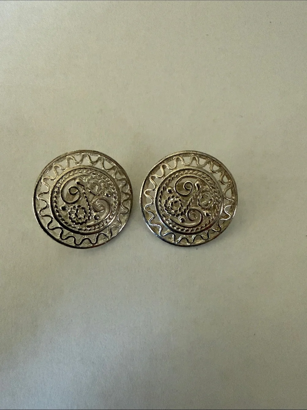Vintage-Inspired Silver Round Button Earrings - Ornate Filigree
